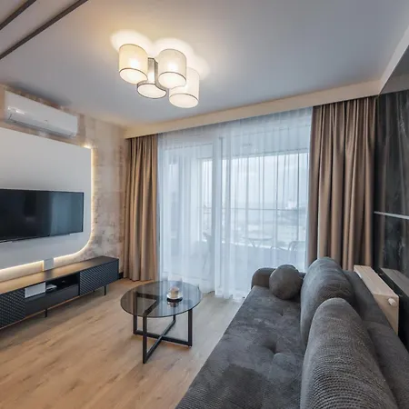 Aperto Centrum 7 Pietro * Gdynia